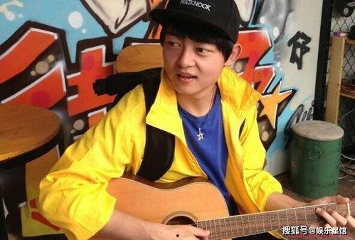 万国鹏背景,从平凡走向卓越的创业传奇