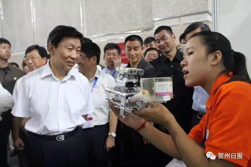 董娟图片,镜头下的美丽瞬间